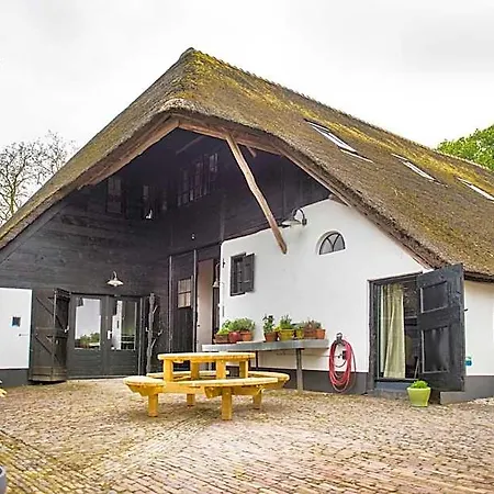 De Heeren Bed & Breakfast Tuil