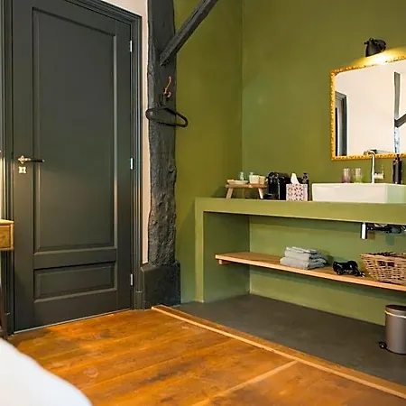 Bed & Breakfast De Heeren 3*