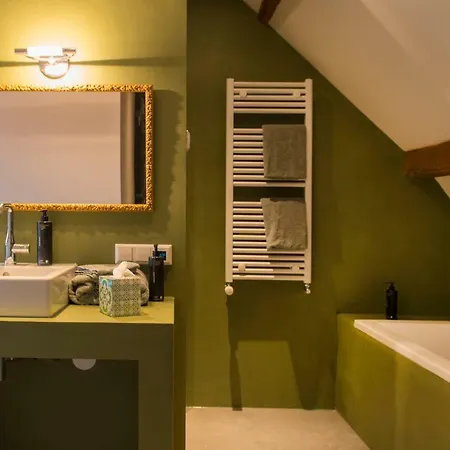 Bed & Breakfast De Heeren Tuil