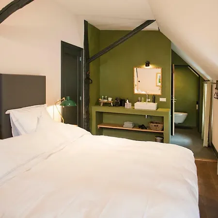 Bed and breakfast De Heeren 3*