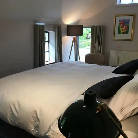 De Heeren Bed & Breakfast *