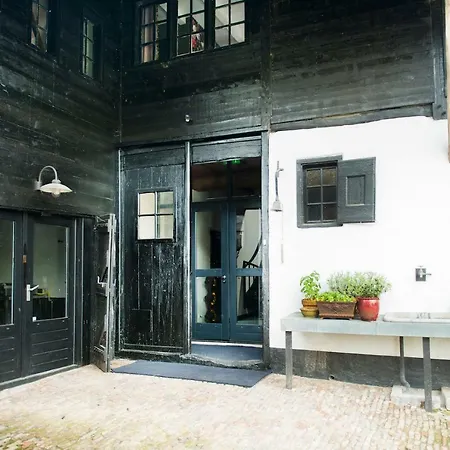 De Heeren Alojamento de Acomodação e Pequeno-almoço Tuil