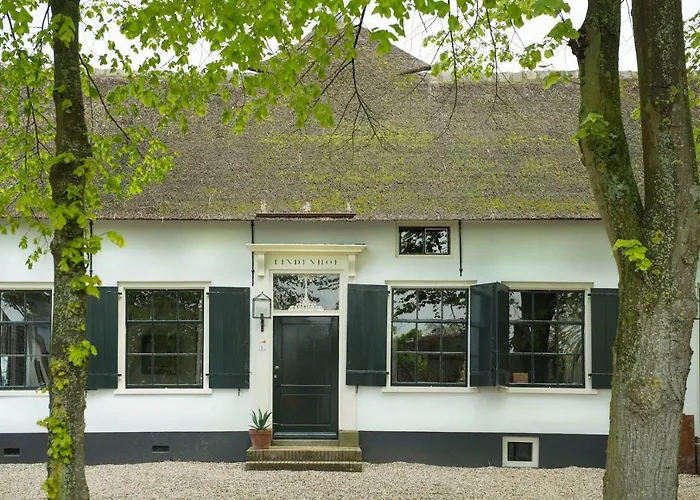 Oda ve Kahvaltı De Heeren Tuil